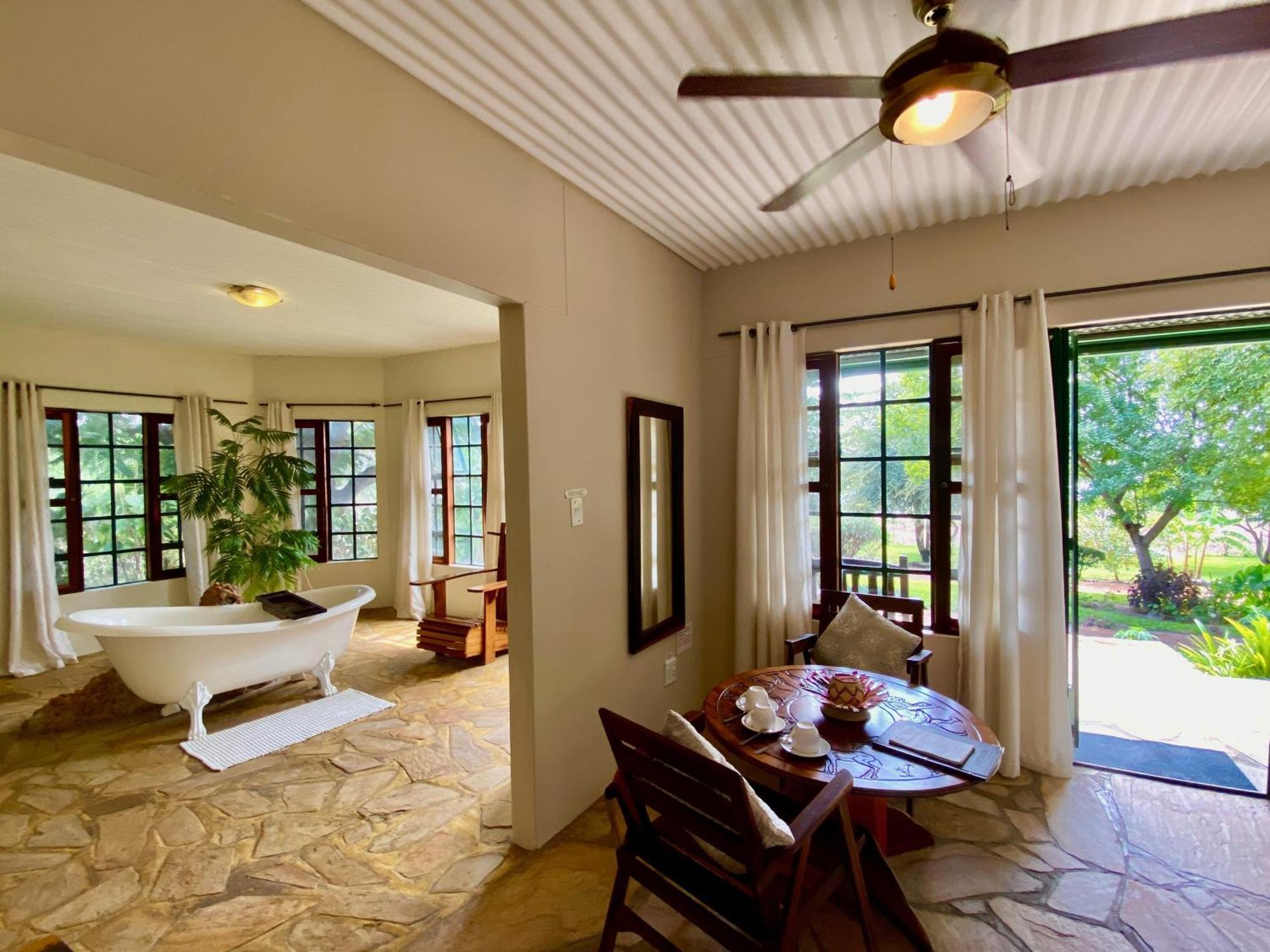 Tambuti Lodge Rundu Εξωτερικό φωτογραφία