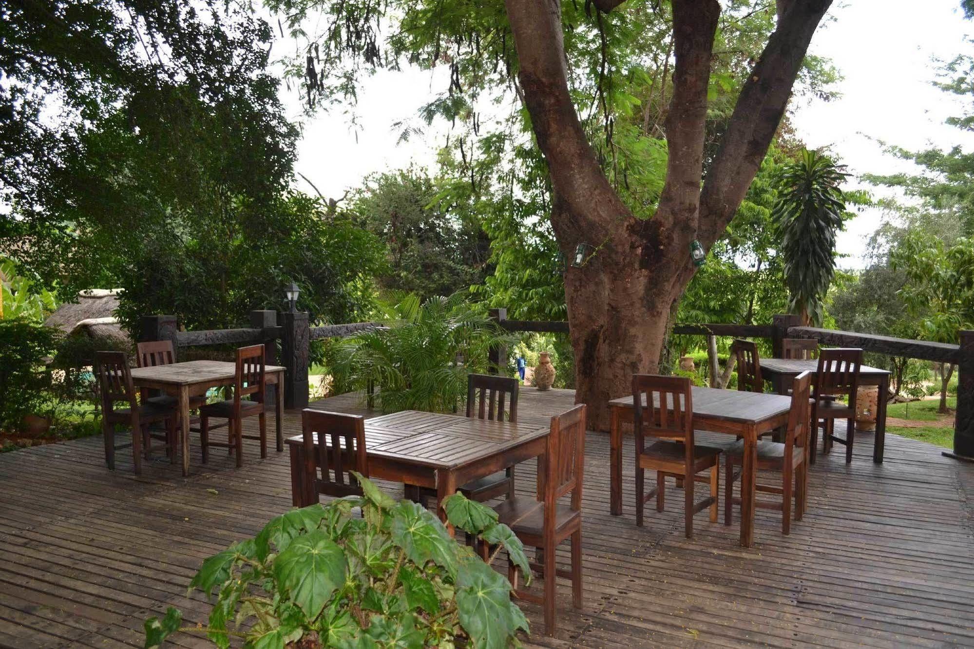 Tambuti Lodge Rundu Εξωτερικό φωτογραφία